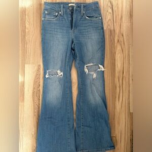 Levis Ripped Flare